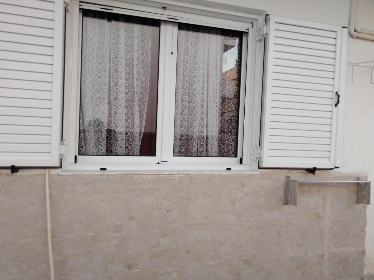 Precious Apartment Corinth 外观 照片