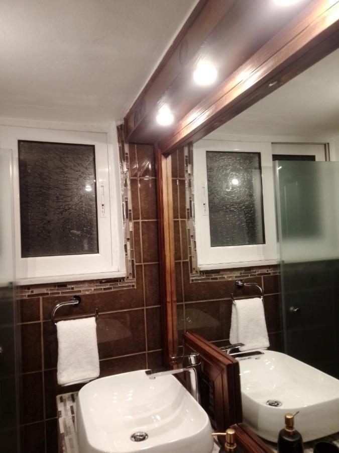 Precious Apartment Corinth 外观 照片